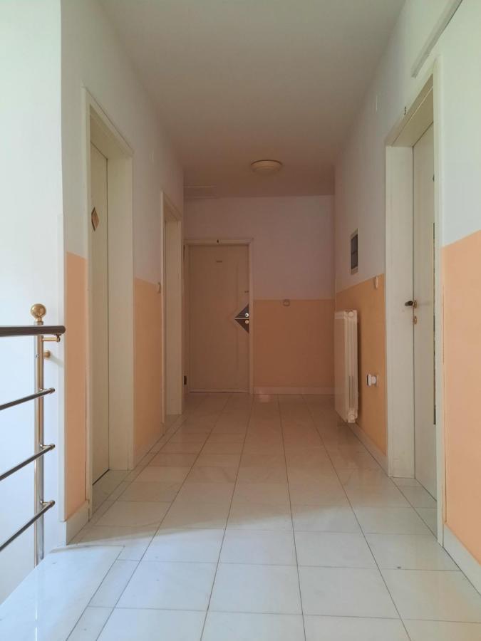 Rooms Cehovin Постойна Екстериор снимка