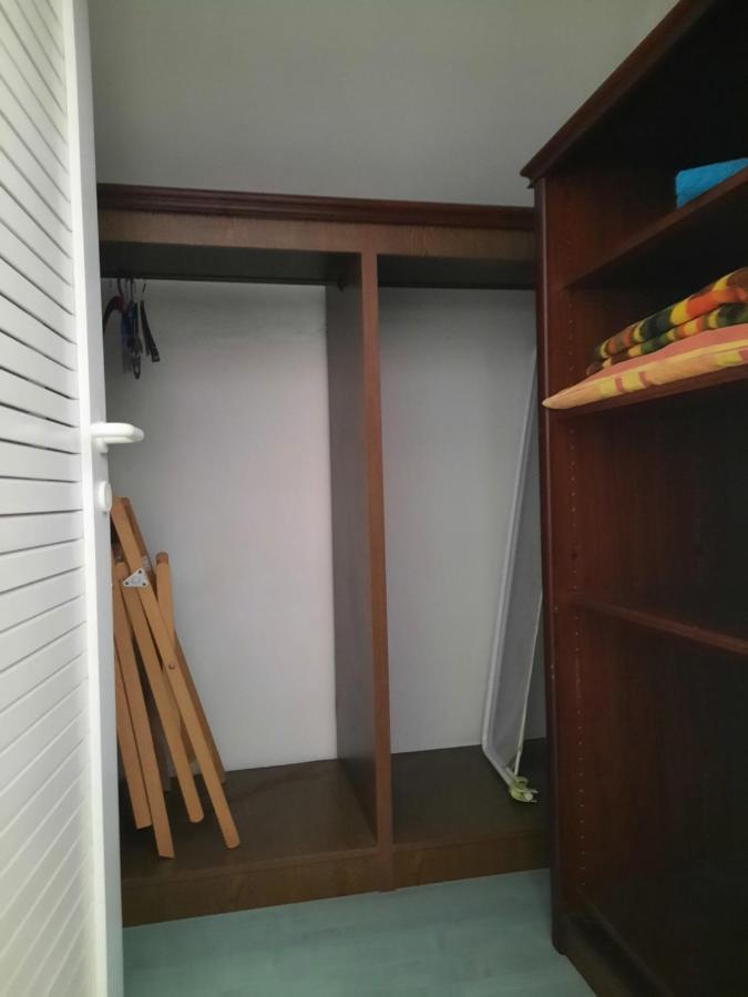 Rooms Cehovin Постойна Екстериор снимка