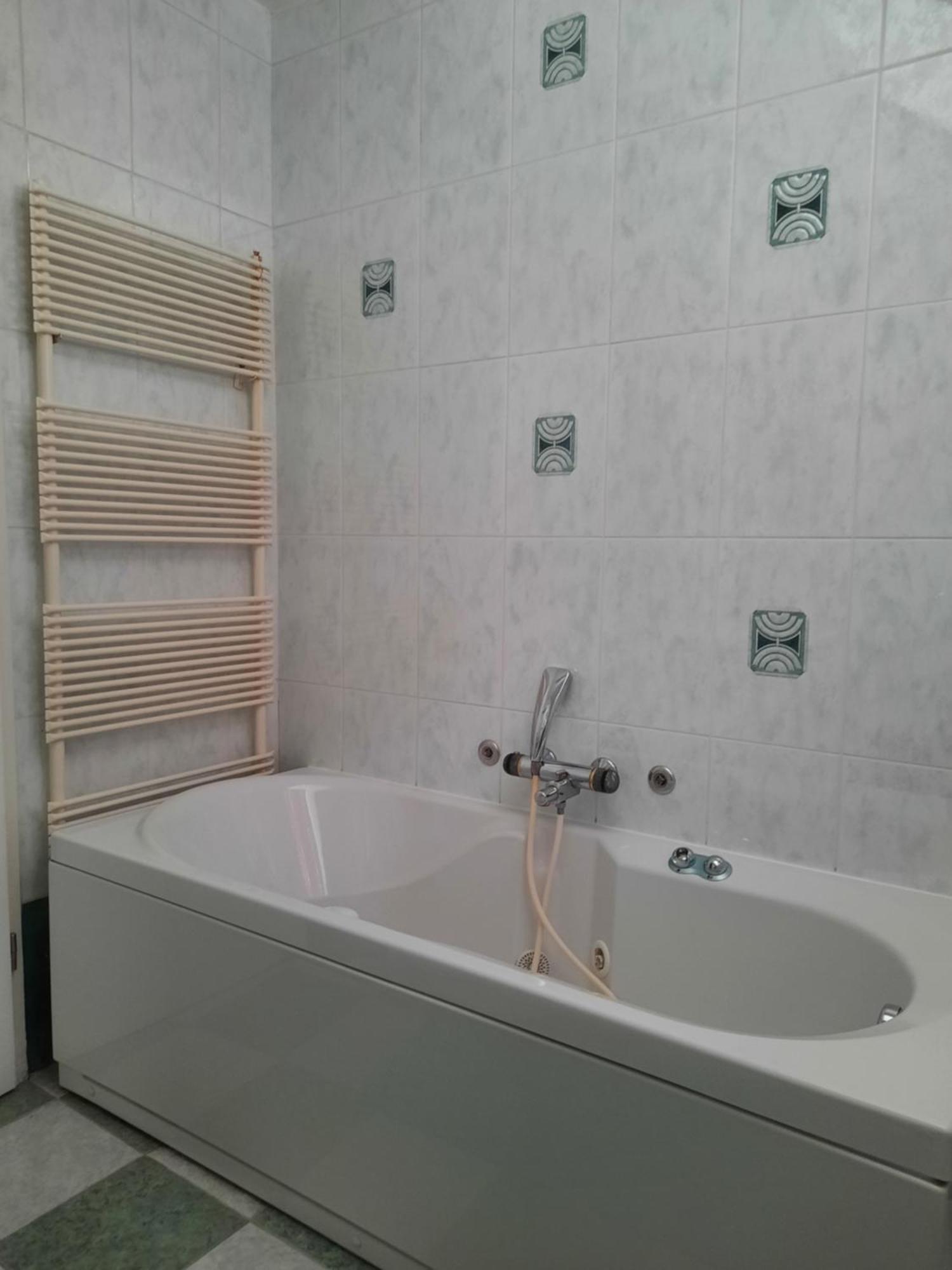 Rooms Cehovin Постойна Екстериор снимка